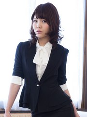 Shino Aoi